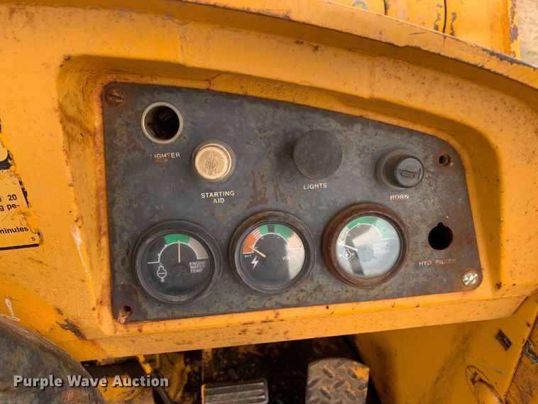 image for item DM1773 1981 John Deere 644B wheel loader