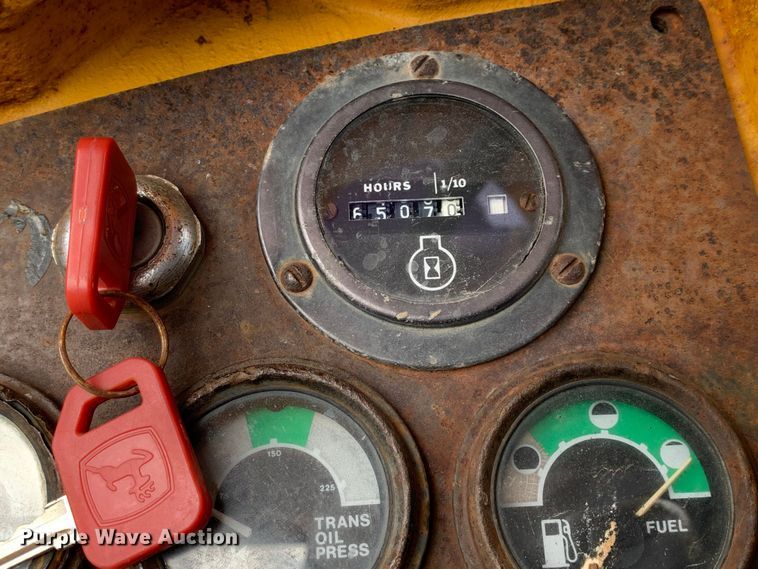 image for item DM1773 1981 John Deere 644B wheel loader