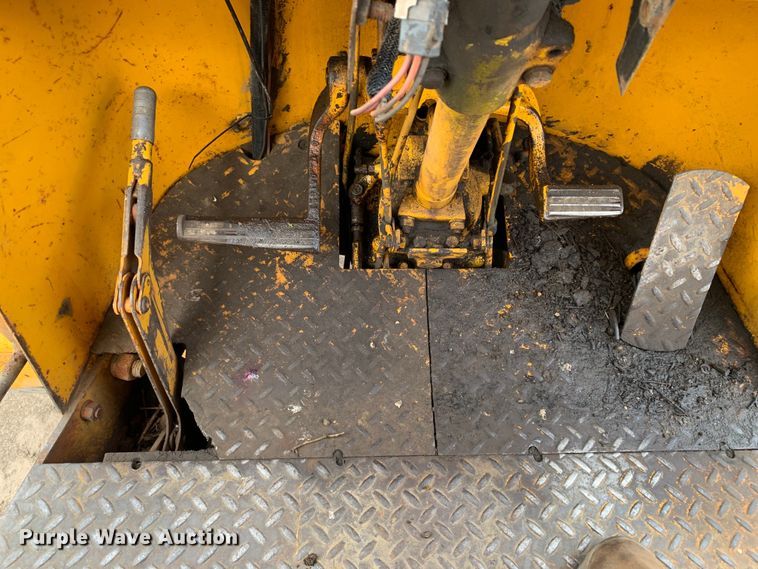 image for item DM1773 1981 John Deere 644B wheel loader