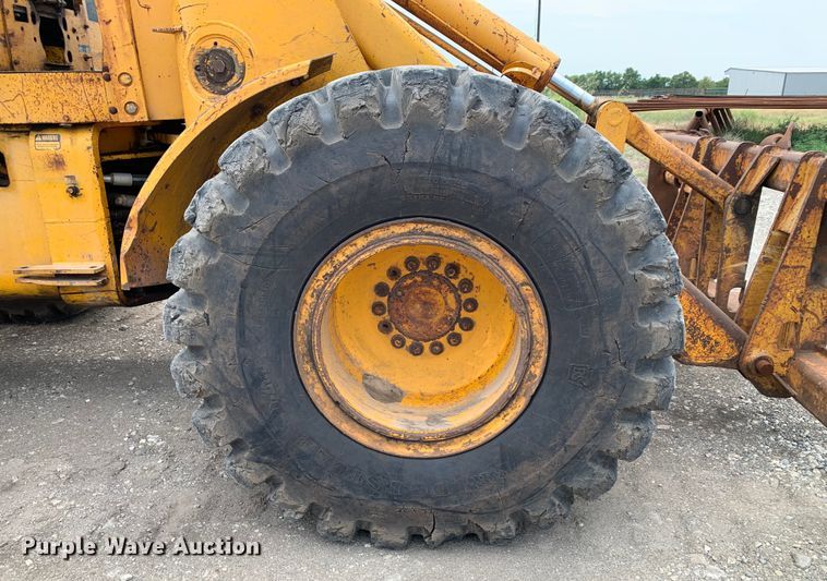 image for item DM1773 1981 John Deere 644B wheel loader