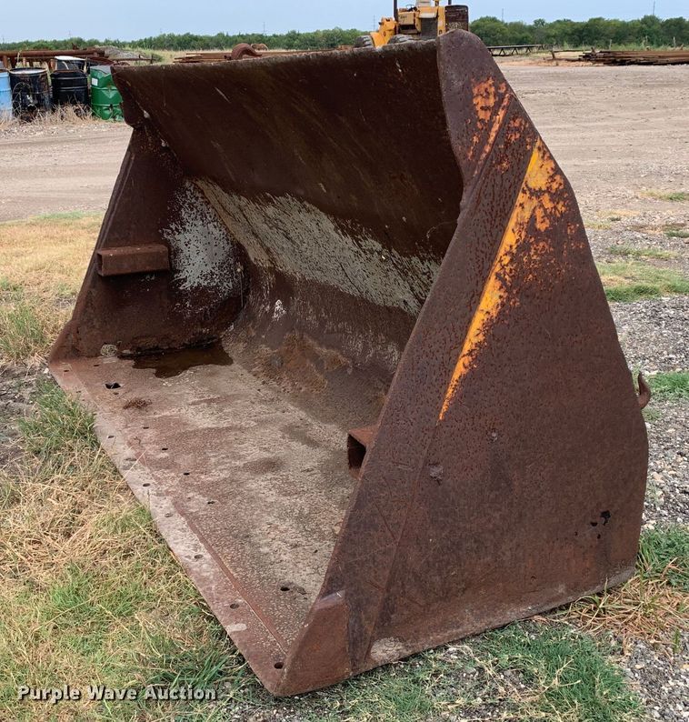 image for item DM1773 1981 John Deere 644B wheel loader
