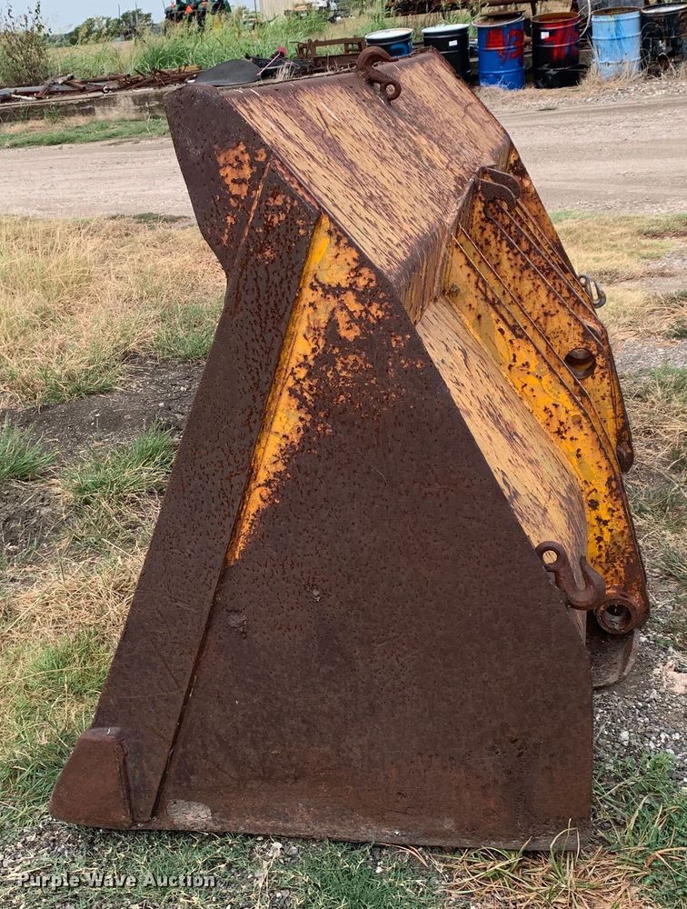 image for item DM1773 1981 John Deere 644B wheel loader