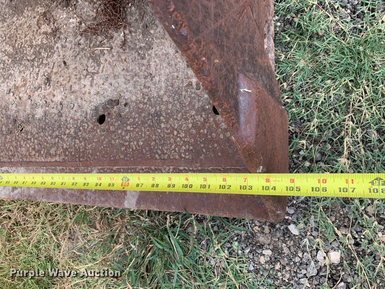 image for item DM1773 1981 John Deere 644B wheel loader