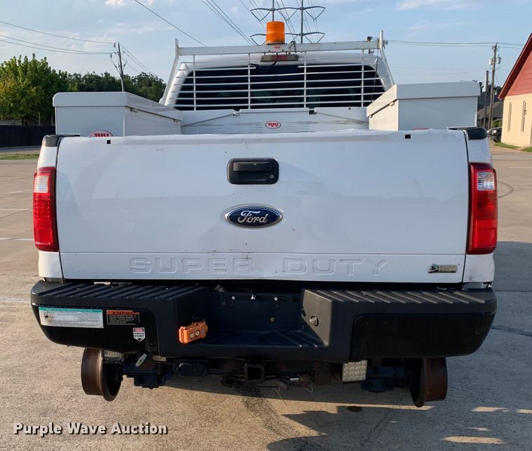 image for item DM1775 2011 Ford F350 Super Duty XL SuperCab pickup truck