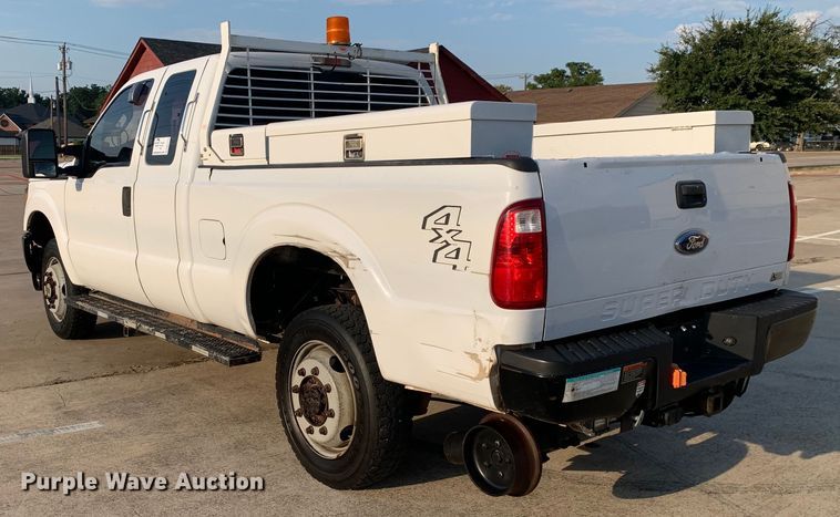 image for item DM1775 2011 Ford F350 Super Duty XL SuperCab pickup truck