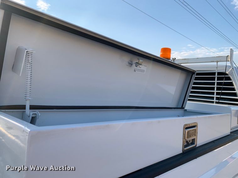 image for item DM1775 2011 Ford F350 Super Duty XL SuperCab pickup truck