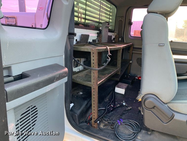 image for item DM1775 2011 Ford F350 Super Duty XL SuperCab pickup truck