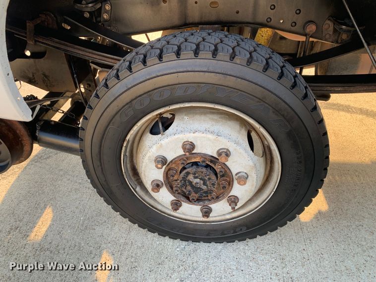 image for item DM1775 2011 Ford F350 Super Duty XL SuperCab pickup truck