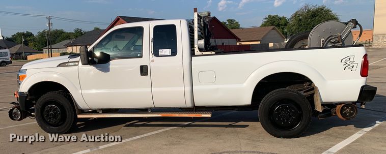 image for item DM1776 2011 Ford  F350 Super Duty XL SuperCab pickup truck