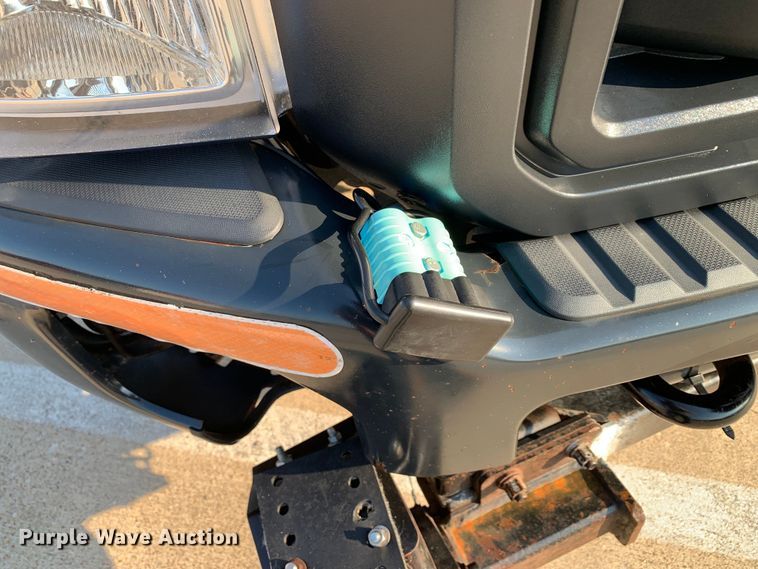 image for item DM1776 2011 Ford  F350 Super Duty XL SuperCab pickup truck