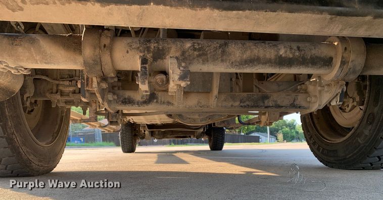 image for item DM1776 2011 Ford  F350 Super Duty XL SuperCab pickup truck