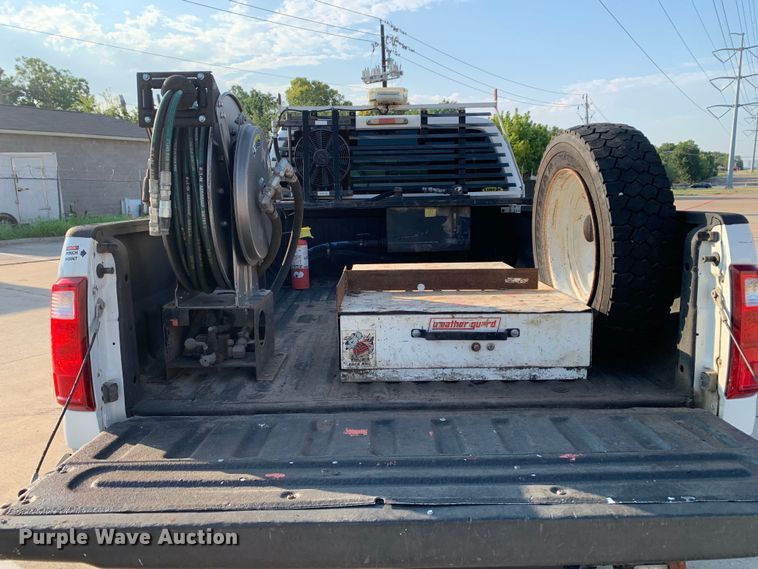 image for item DM1776 2011 Ford  F350 Super Duty XL SuperCab pickup truck