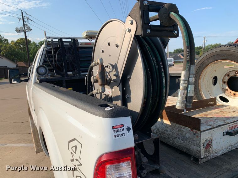 image for item DM1776 2011 Ford  F350 Super Duty XL SuperCab pickup truck