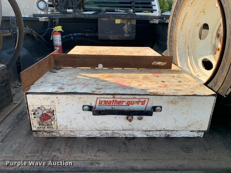 image for item DM1776 2011 Ford  F350 Super Duty XL SuperCab pickup truck