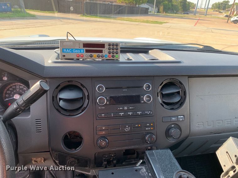 image for item DM1776 2011 Ford  F350 Super Duty XL SuperCab pickup truck