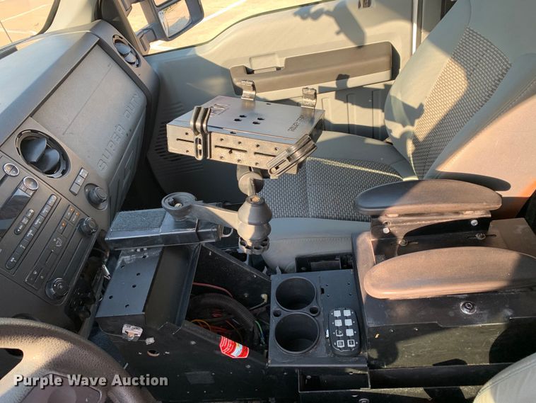 image for item DM1776 2011 Ford  F350 Super Duty XL SuperCab pickup truck