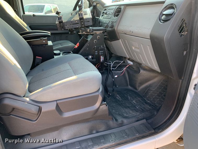 image for item DM1776 2011 Ford  F350 Super Duty XL SuperCab pickup truck