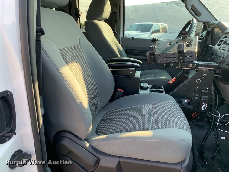 image for item DM1776 2011 Ford  F350 Super Duty XL SuperCab pickup truck