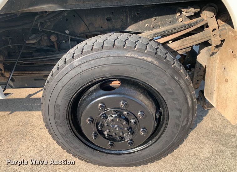 image for item DM1776 2011 Ford  F350 Super Duty XL SuperCab pickup truck