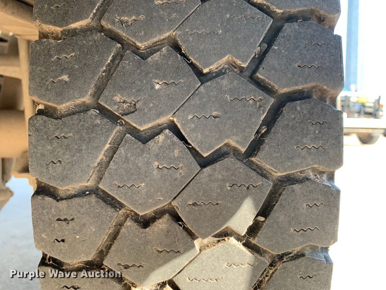 image for item DM1776 2011 Ford  F350 Super Duty XL SuperCab pickup truck