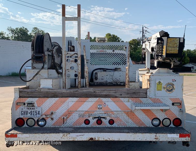 image for item DM1777 2010 Ford F550 Super Duty XL SuperCab utility / service truck