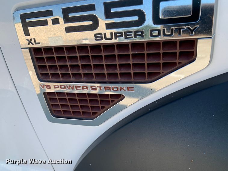 image for item DM1777 2010 Ford F550 Super Duty XL SuperCab utility / service truck