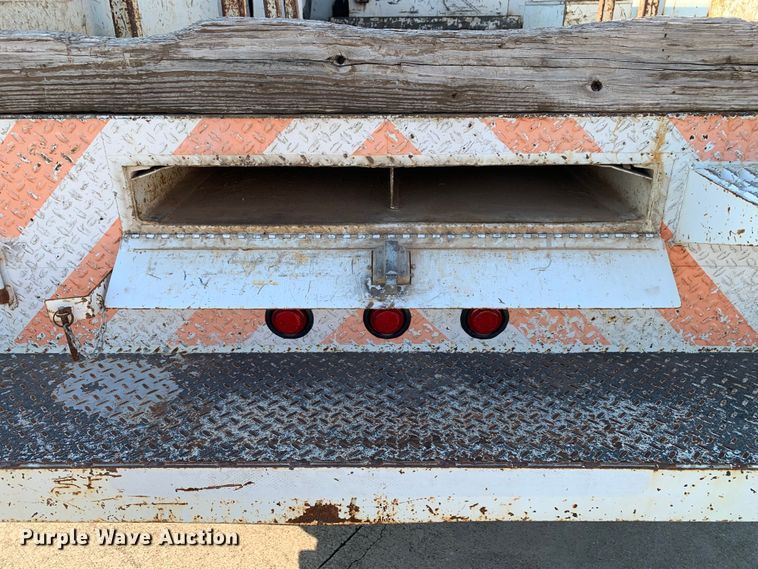 image for item DM1777 2010 Ford F550 Super Duty XL SuperCab utility / service truck