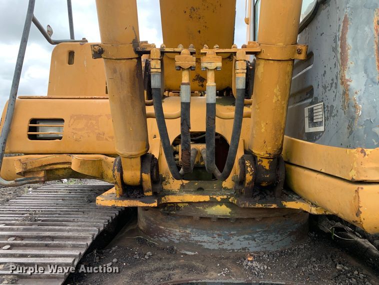 image for item DM7954 2000 Komatsu PC150LC-6K excavator