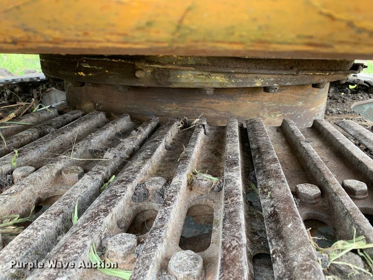 image for item DM7954 2000 Komatsu PC150LC-6K excavator