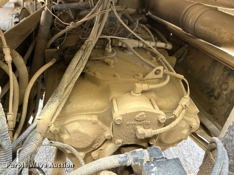 image for item DO1090 2007 Mack CTP713 water truck