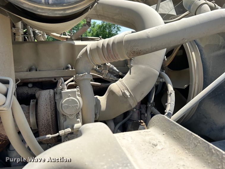 image for item DO1090 2007 Mack CTP713 water truck