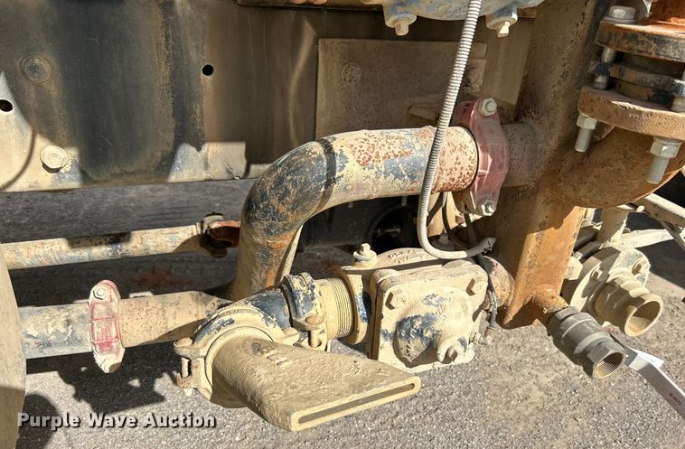 image for item DO1096 2009 International WorkStar 7400 water truck