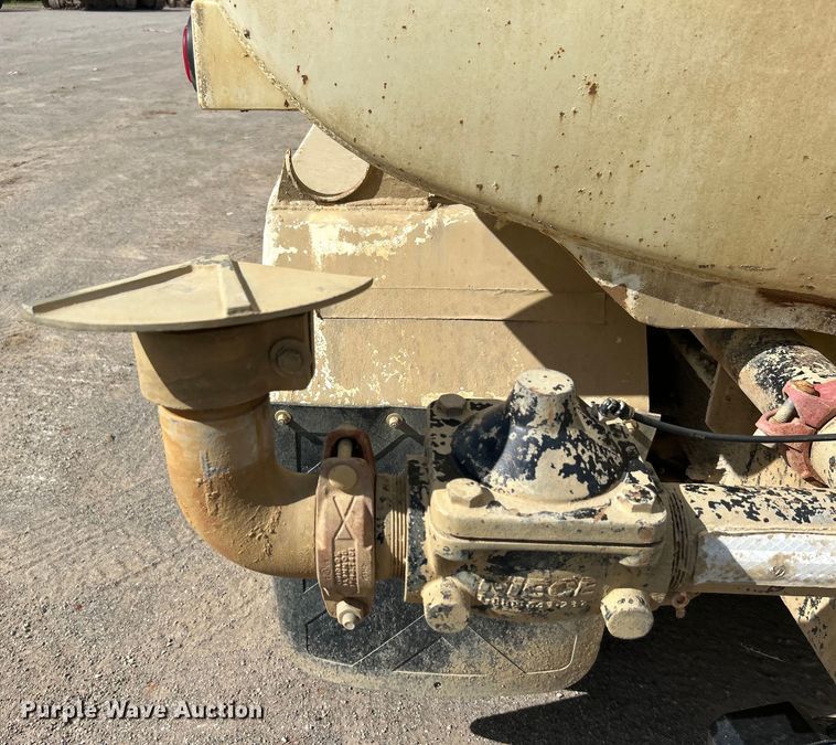 image for item DO1096 2009 International WorkStar 7400 water truck