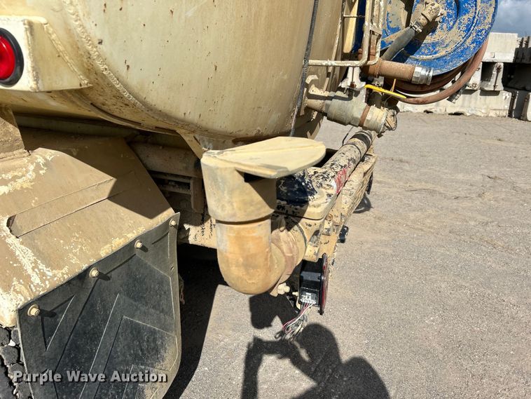 image for item DO1096 2009 International WorkStar 7400 water truck