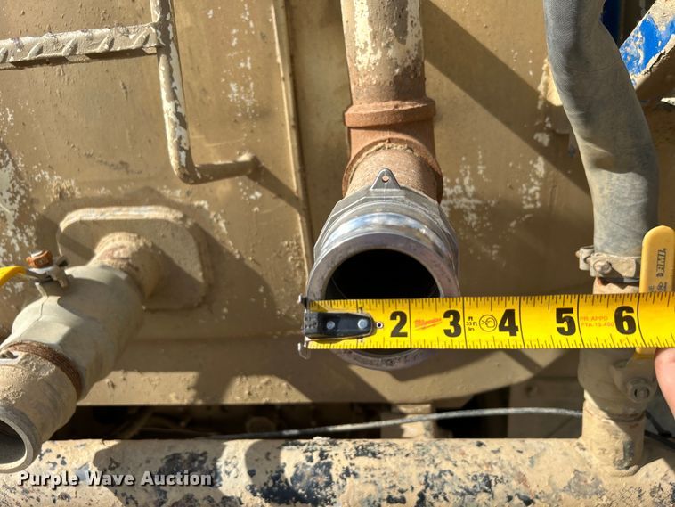 image for item DO1096 2009 International WorkStar 7400 water truck