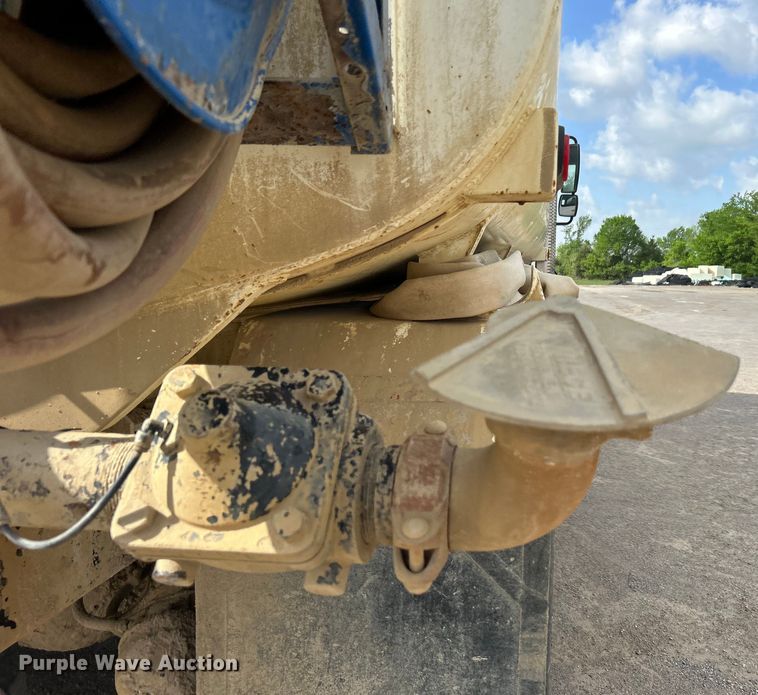 image for item DO1096 2009 International WorkStar 7400 water truck