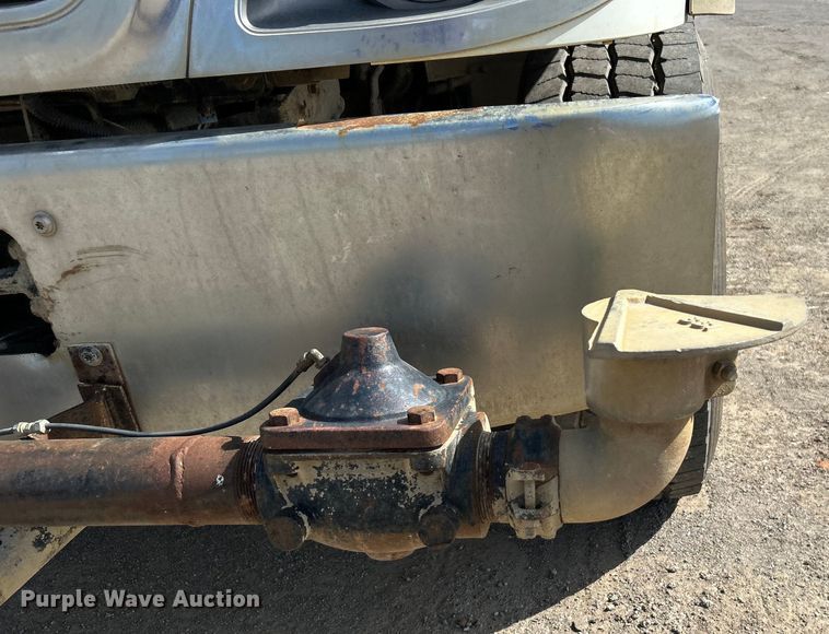 image for item DO1096 2009 International WorkStar 7400 water truck