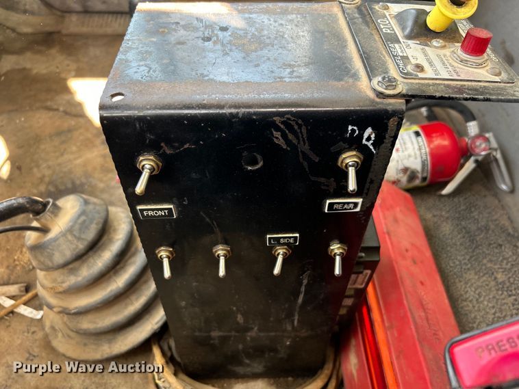 image for item DO1096 2009 International WorkStar 7400 water truck