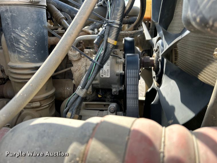 image for item DO1096 2009 International WorkStar 7400 water truck