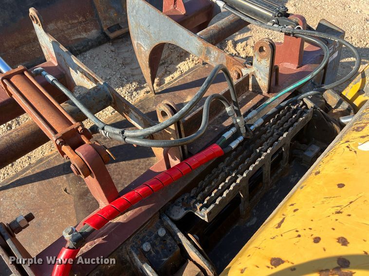 image for item DO2488 2016 Caterpillar 246D skid steer loader