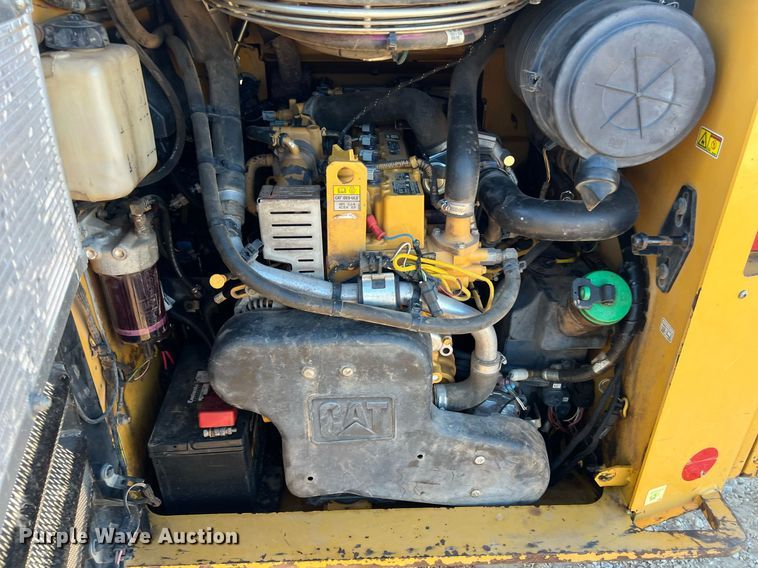 image for item DO2488 2016 Caterpillar 246D skid steer loader