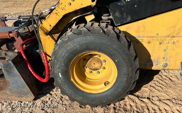 image for item DO2488 2016 Caterpillar 246D skid steer loader