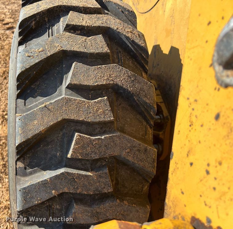 image for item DO2488 2016 Caterpillar 246D skid steer loader