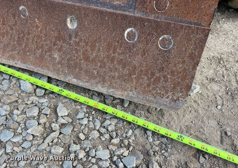 image for item DO2492 1968 Caterpillar 120 rigid frame motor grader