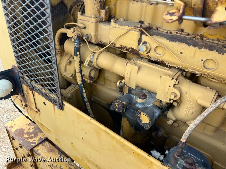 image for item DO2492 1968 Caterpillar 120 rigid frame motor grader