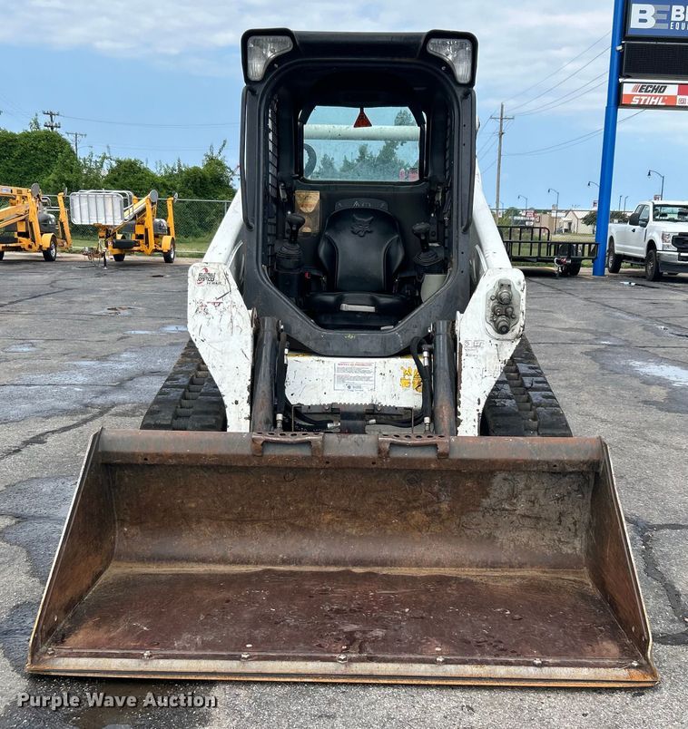 image for item DO6652 2022 Bobcat T595 tracked skid steer loader