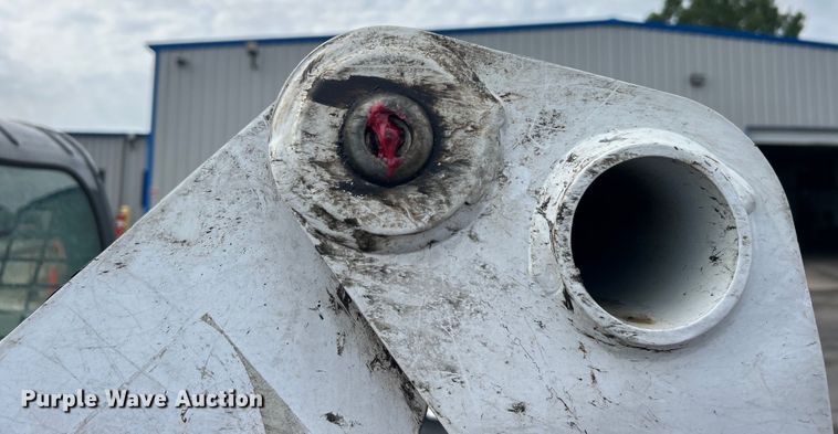 image for item DO6652 2022 Bobcat T595 tracked skid steer loader