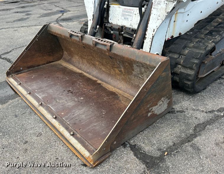 image for item DO6652 2022 Bobcat T595 tracked skid steer loader