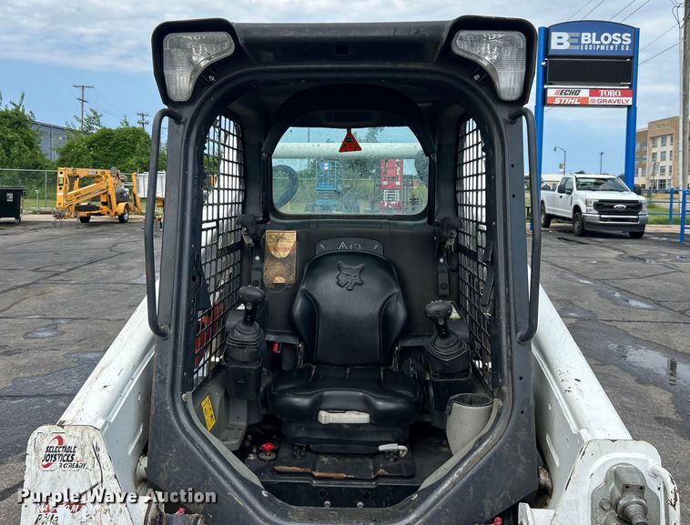 image for item DO6652 2022 Bobcat T595 tracked skid steer loader