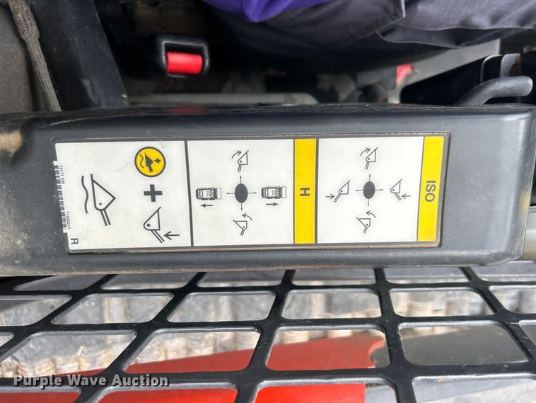 image for item DO6652 2022 Bobcat T595 tracked skid steer loader